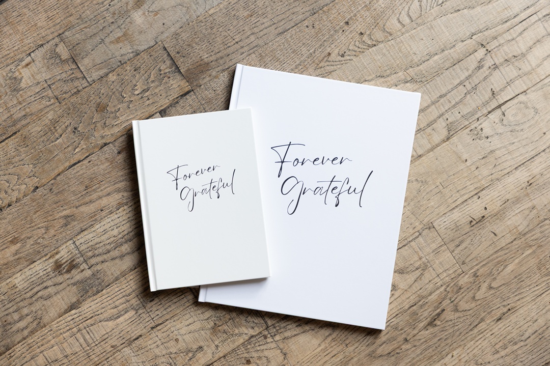 A5はミニサイズ、A4は本棚にぴったりサイズ